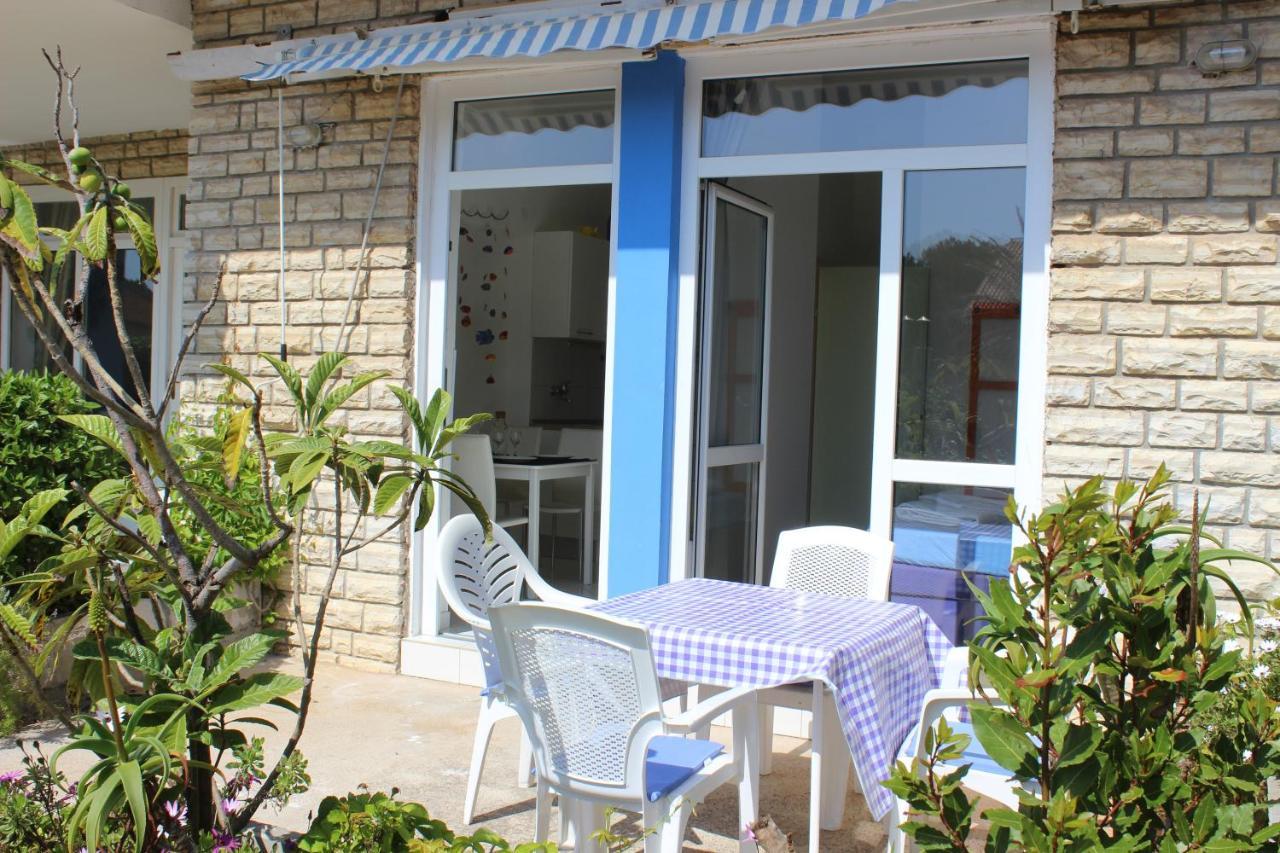 Apartments Blue Sea Mali Lošinj Exteriör bild