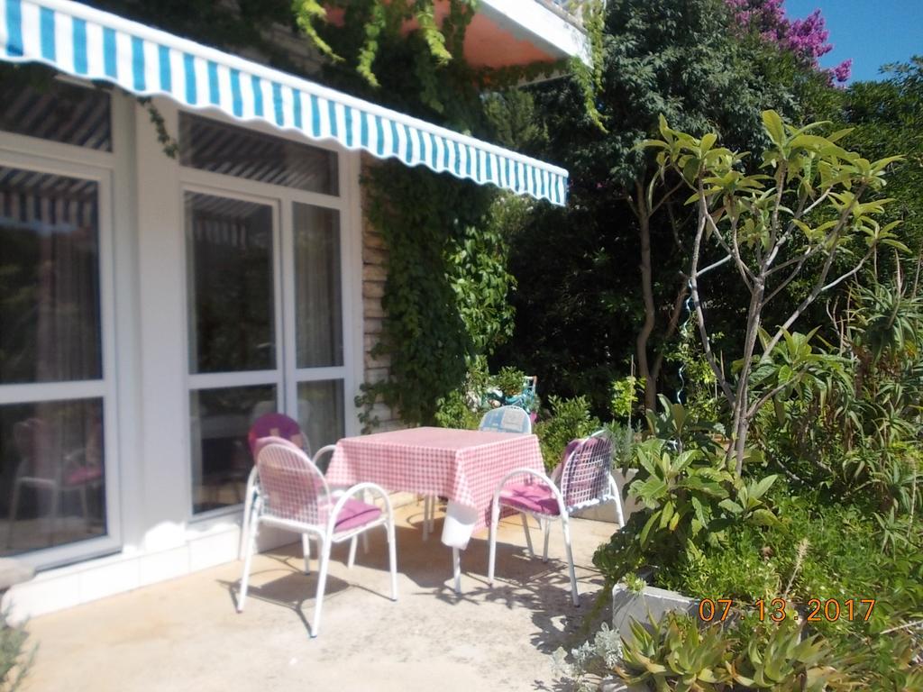 Apartments Blue Sea Mali Lošinj Exteriör bild